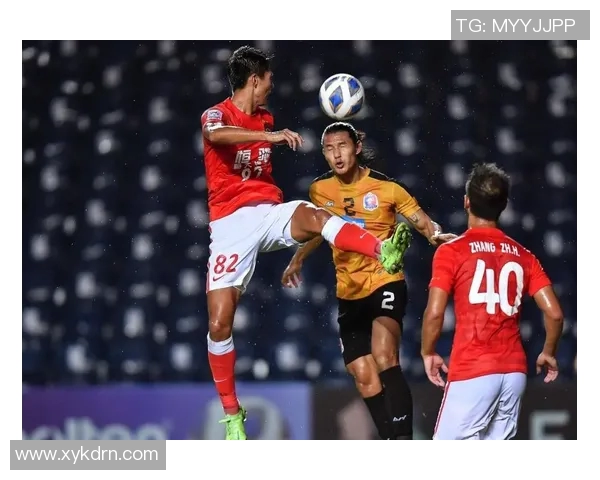 各大足球联赛排名动态分析与变化趋势追踪报告 各大足球联赛排名动态分析与变化趋势追踪报告