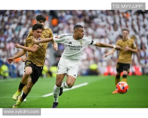 姆巴佩首秀独中两元球迷齐声高喊这笔引援真是太值了 姆巴佩首秀独中两元球迷齐声高喊这笔引援真是太值了